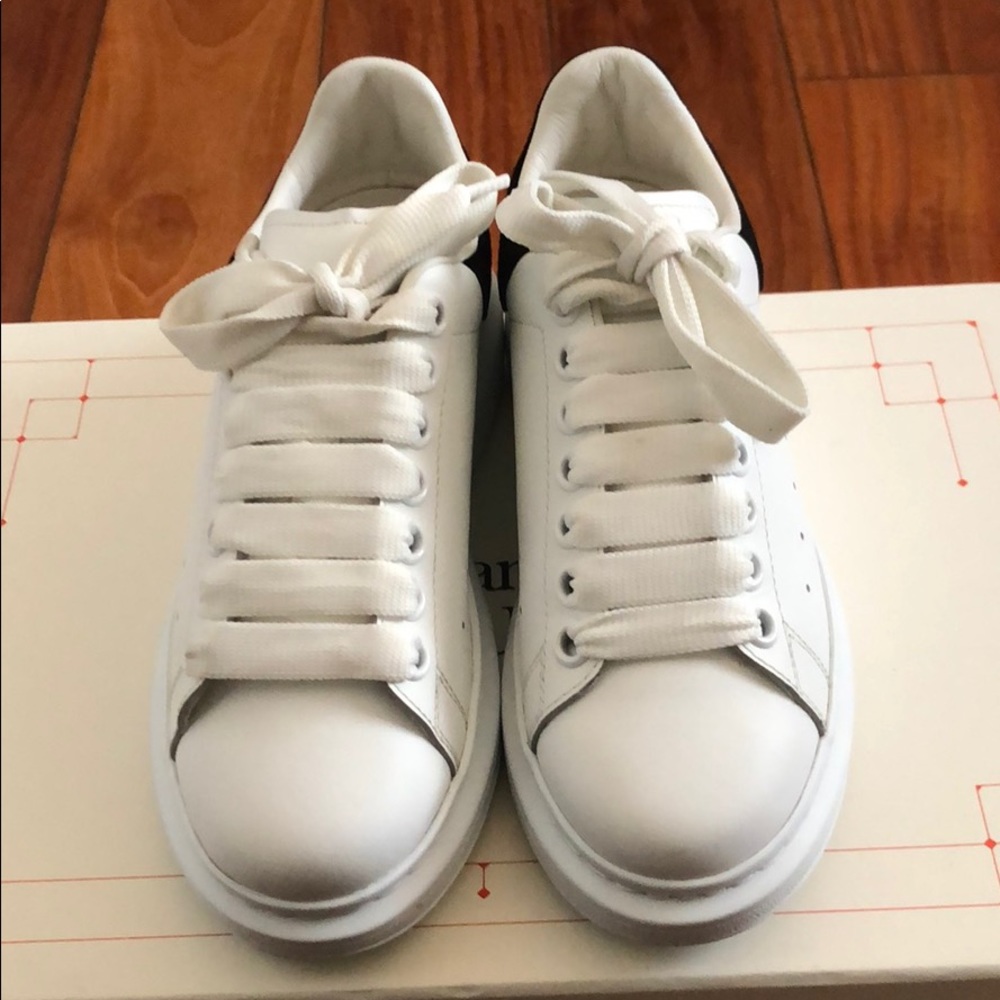 Women Alexander Mcqueen oversized sneakers.